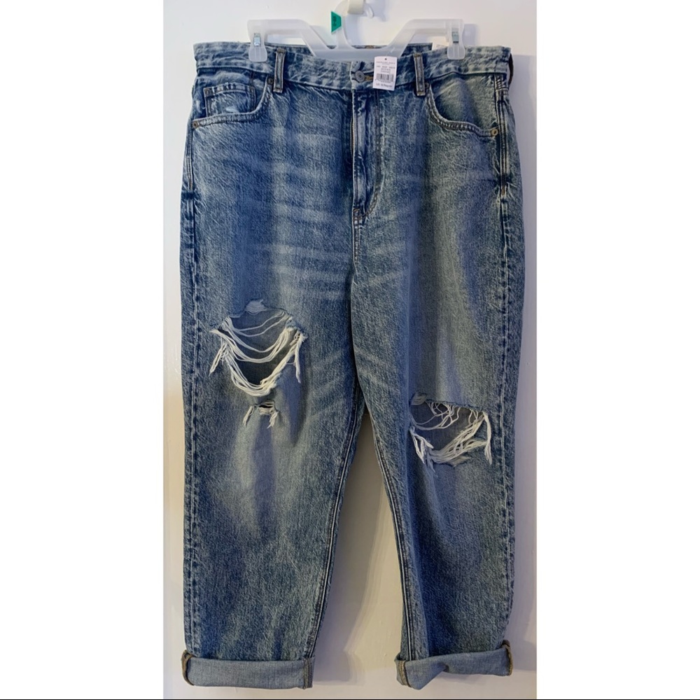 ❤️‍🔥NWT American Eagle Curvy mom jeans❤️‍🔥